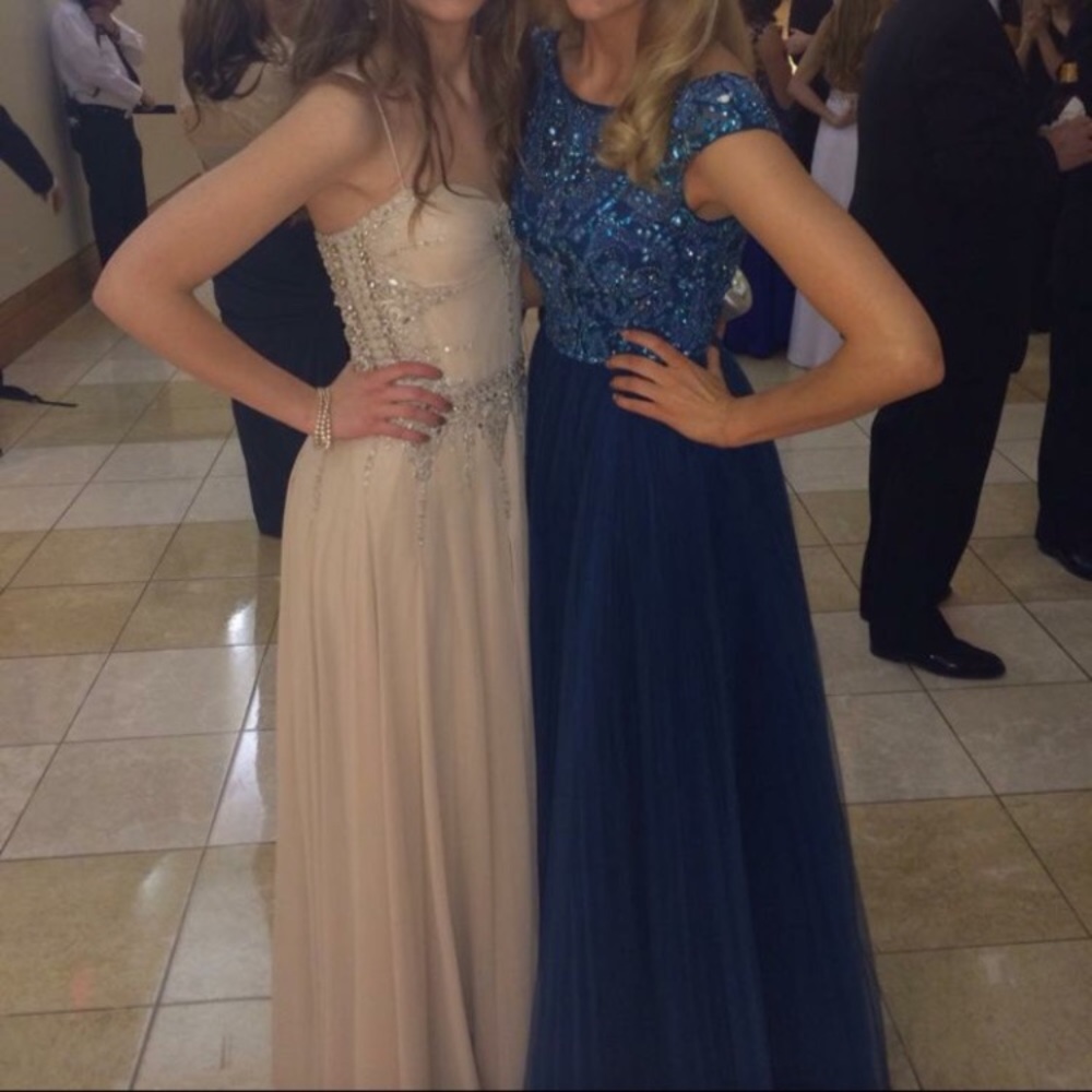 Sherry hill prom dress